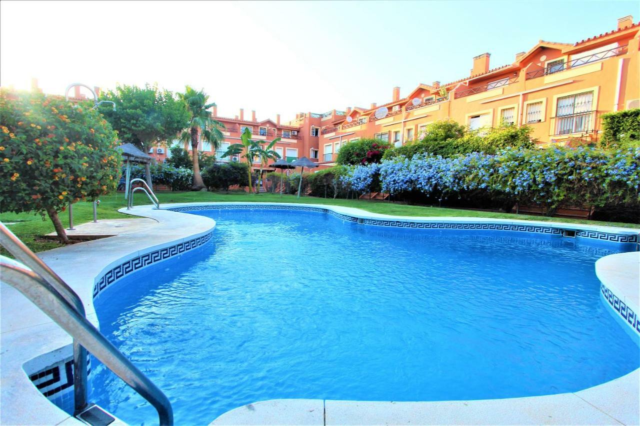 Apartamento Torremolinos - A 600M De La Playa De La Carihuela - Piscina - Parking Gratis - Excelente Conexion Wifi Εξωτερικό φωτογραφία